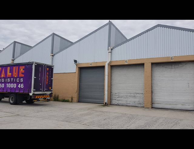 3,365M² FACTORY TO LET IN BELLVILLE CENTRAL